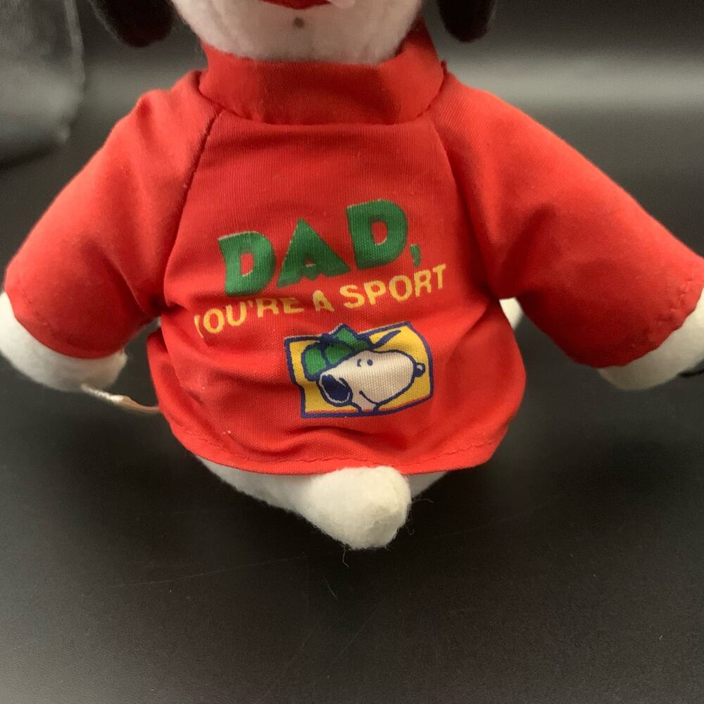 Rare 1968 Snoopy Peanuts Stuffed Plush
Item No 54190 Dad You’re A Sport - Picture 4 of 15